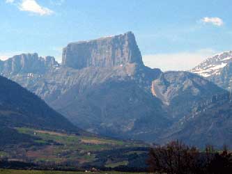 Photo : Le Mont Aiguille (2087m)