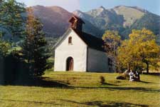 Photo : La vieille chapelle de Lalley