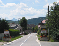 Photo : Entre du village